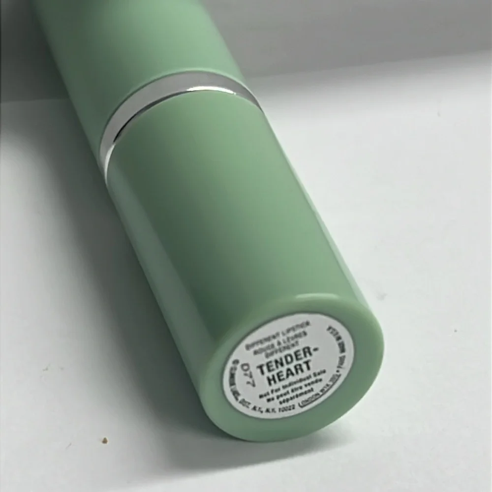 Clinique Tender Heart Lipstick - New Unused Full Size